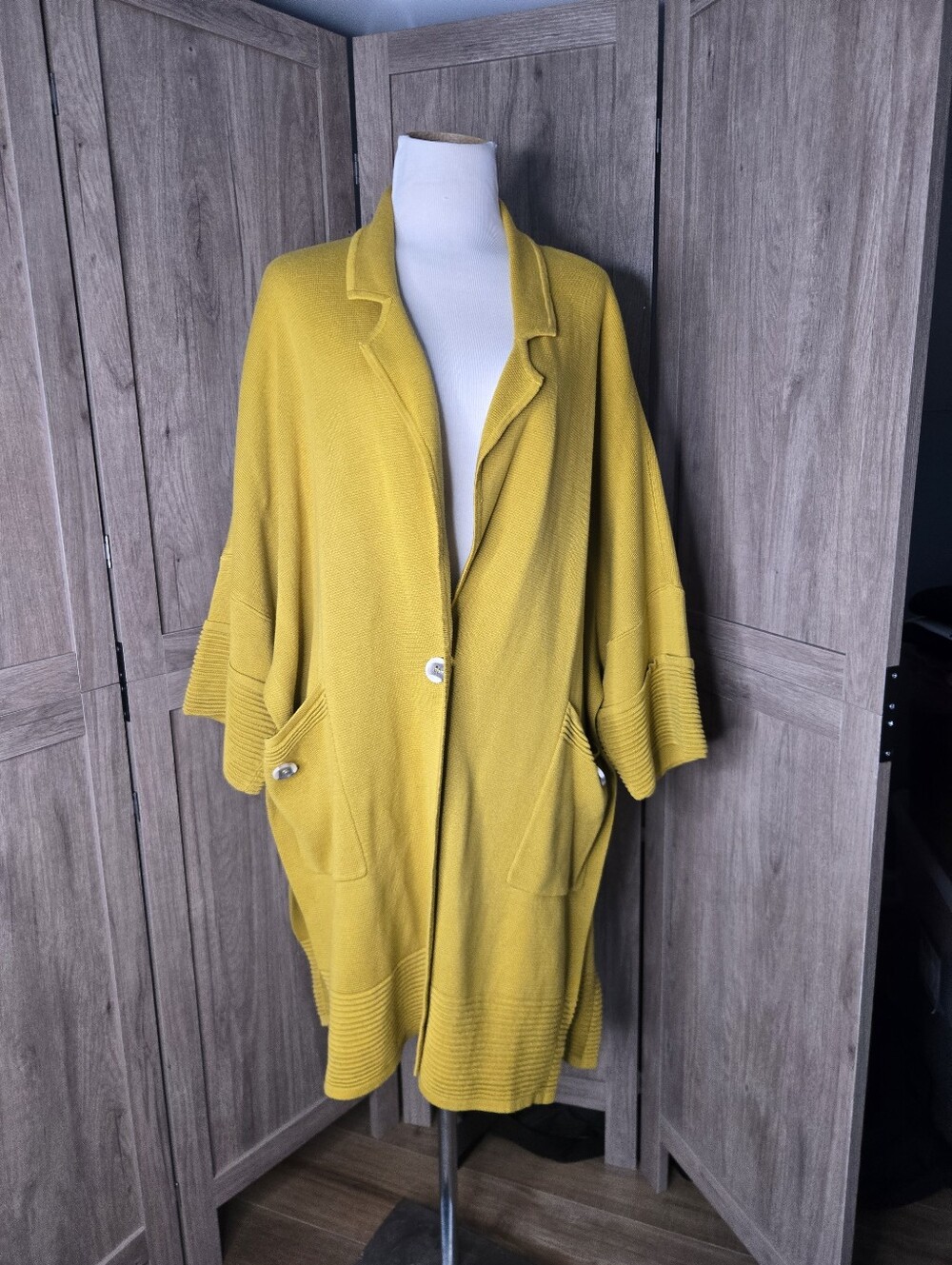 Marla Wynn Mustard Knit Cardigan oversized and free fit– Medium